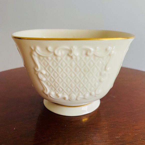 Lenox Canterbury Small Bowl, Vintage Lenox Bowl, Vintage China Candy Dish - Picture 1 of 5